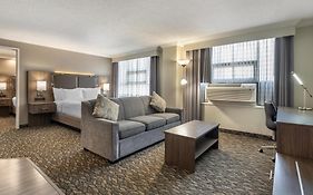 Best Western Plus Carlton Plaza Hotel